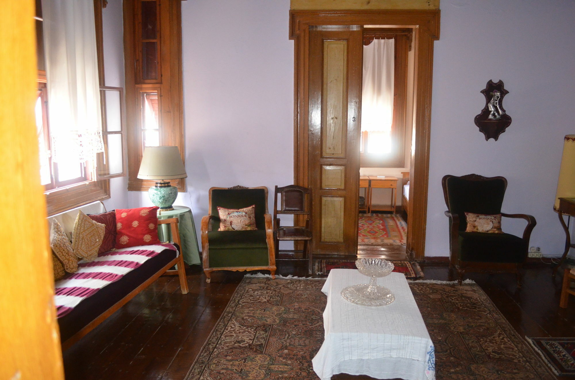 Bonjour Pension Айвалык Экстерьер фото